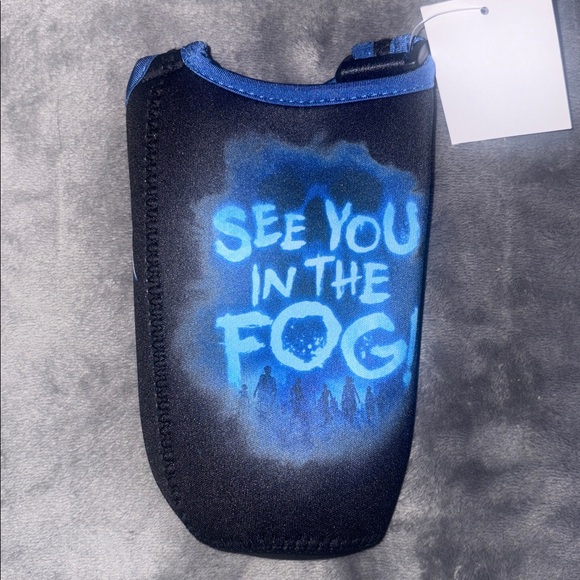Universal Studios Neoprene Water Bottle Sleeve See You In The Fog NWT - Picture 1 of 2